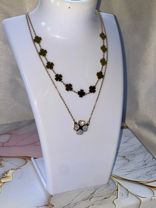 Collier 3